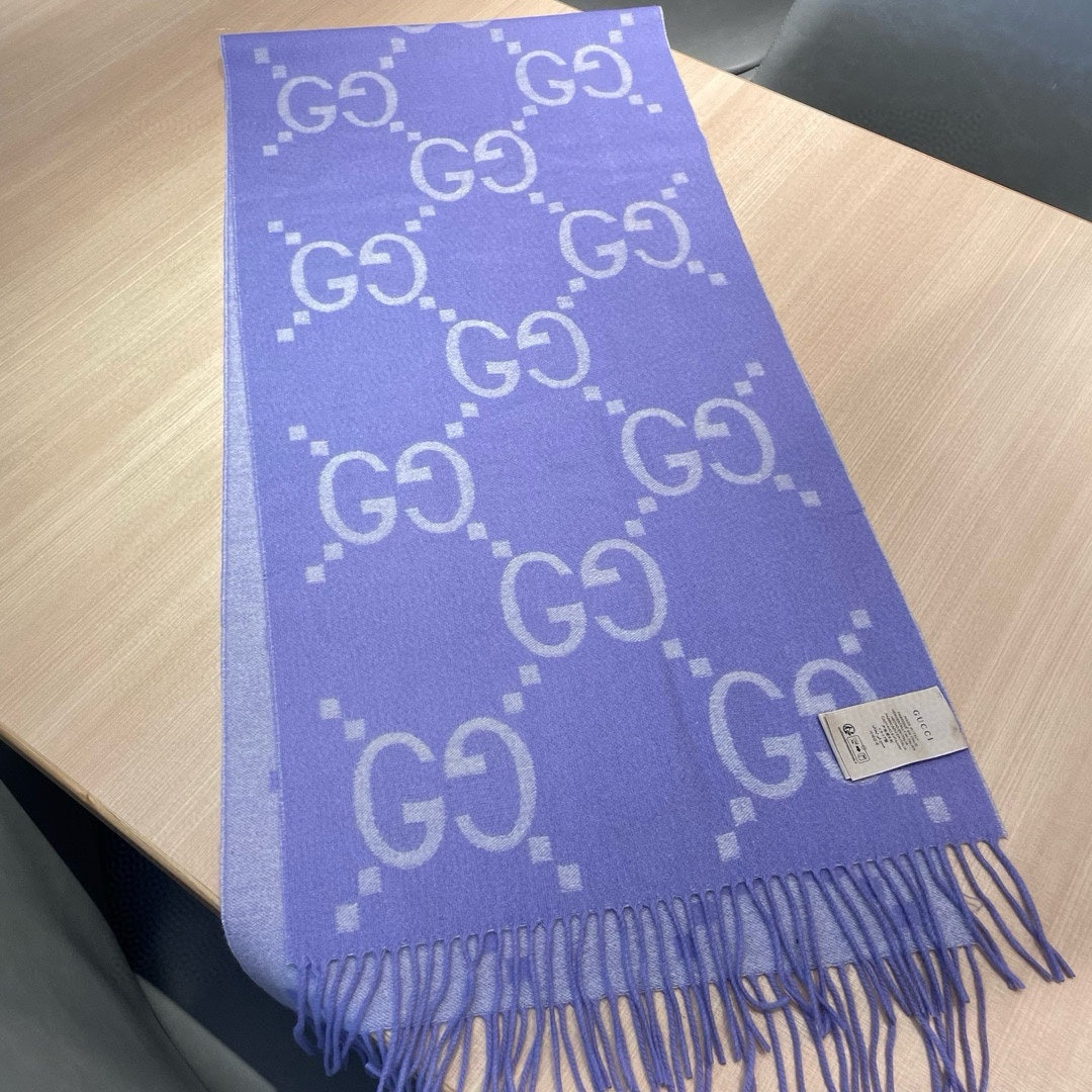 GG JACQUARD PATTERN KNIT SCARF 195 CM WITH TASSELS AMETHYST PURPLE 403752