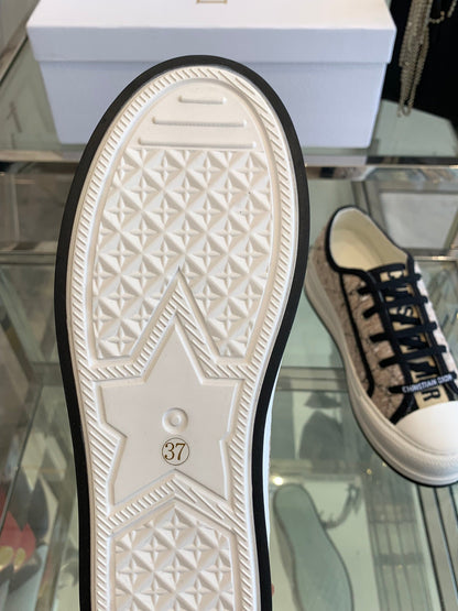 WALK'N PLATFORM SNEAKER BEIGE AND BLACK CANNAGE TWEED