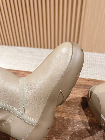 SNAP ANKLE BOOT IN KHAKI BROWN LAMBSKIN AND SHEARLING LINING