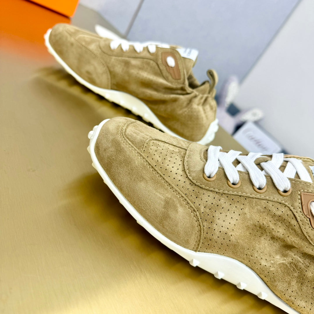 SKATEBOARD SHOES LIGHT BROWN SUEDE