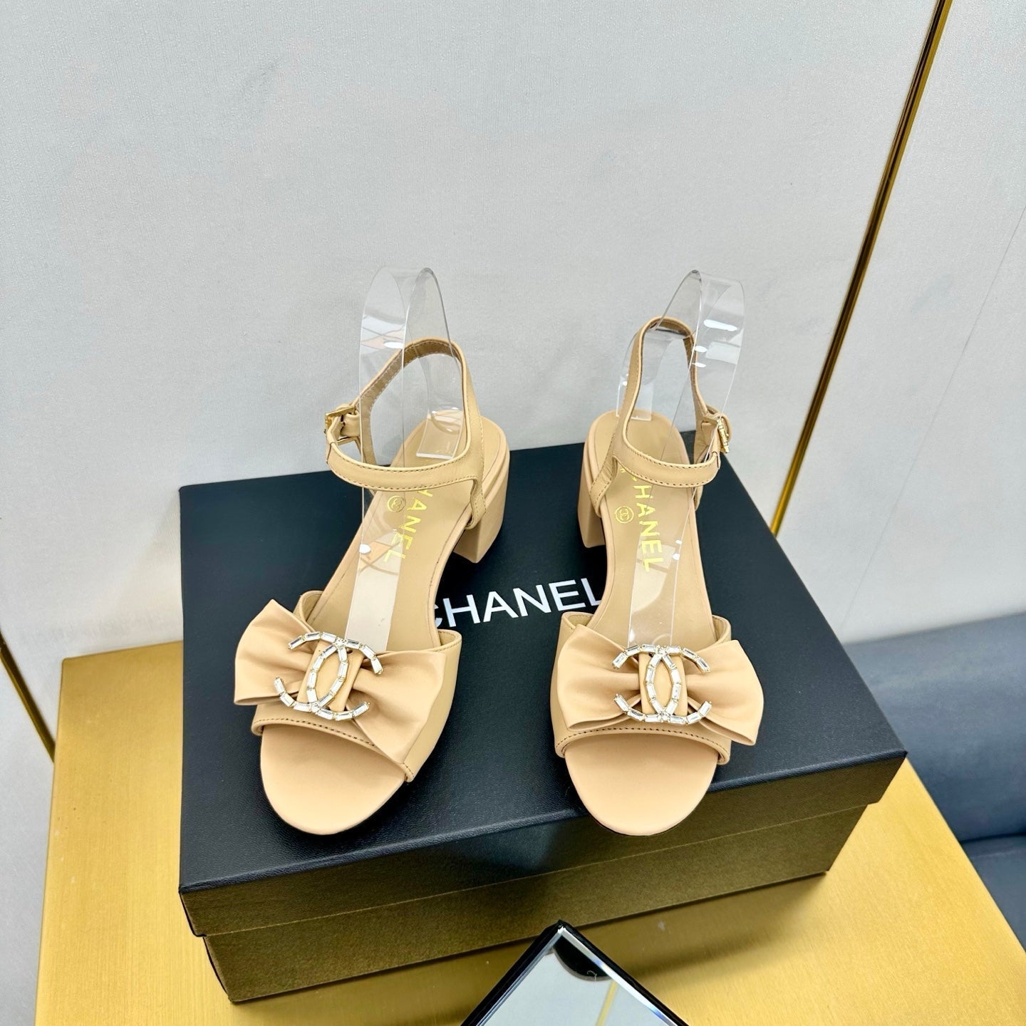 BOWKNOT RHINESTONES MID HEEL SANDAL IN FLAX YELLOW LAMBSKIN