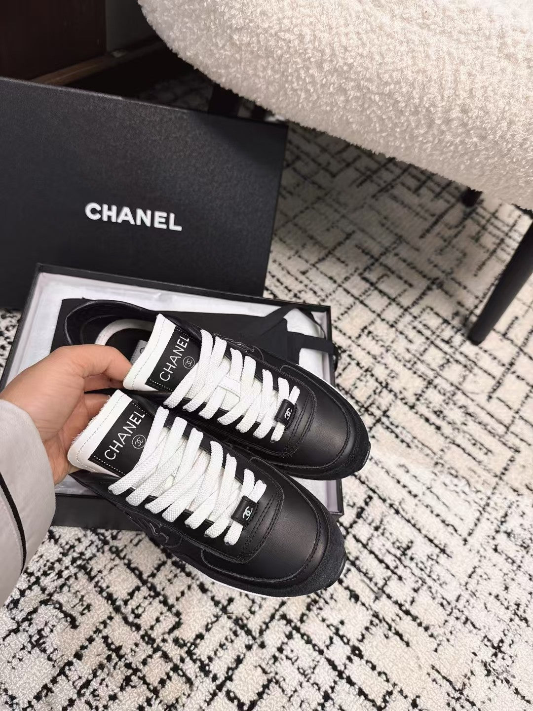 TRAINERS SNEAKER IN BLACK CALFSKIN AND SUEDE