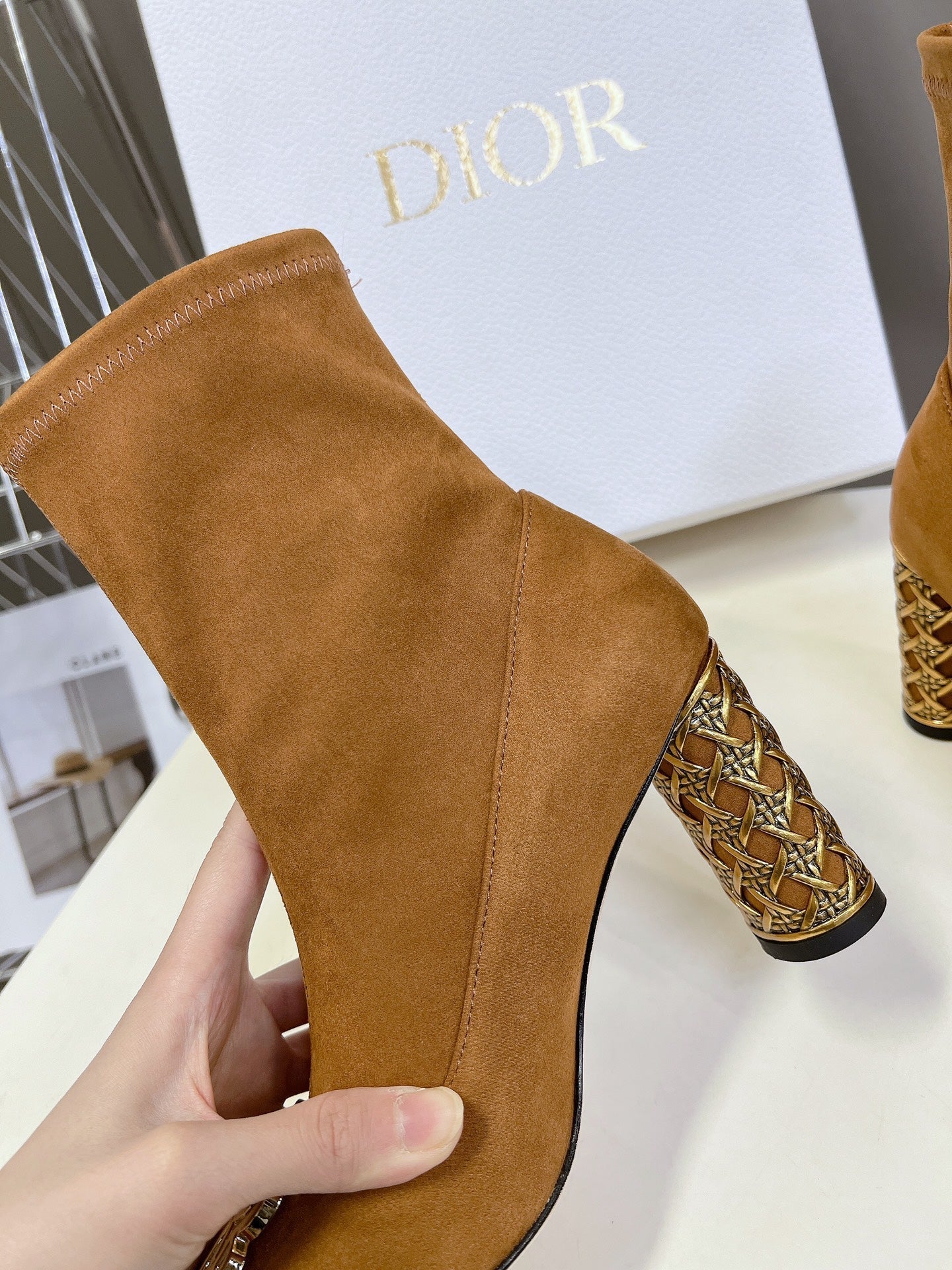 ICON HEELED ANKLE BOOT BRONZE BROWN SUEDE 8 CM WITH GOLD LOGO