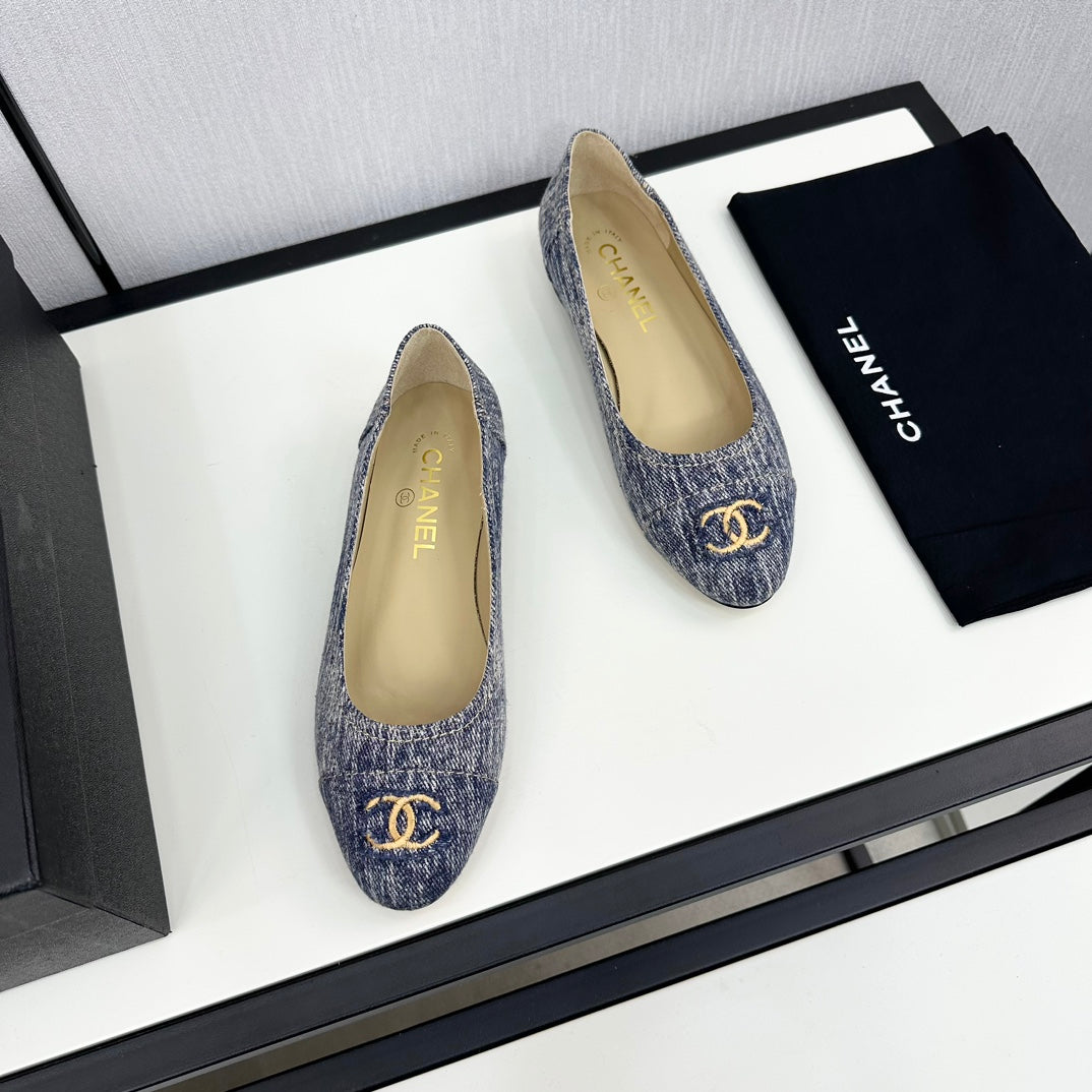 cc ballet flat blue with white stripe denim 166816