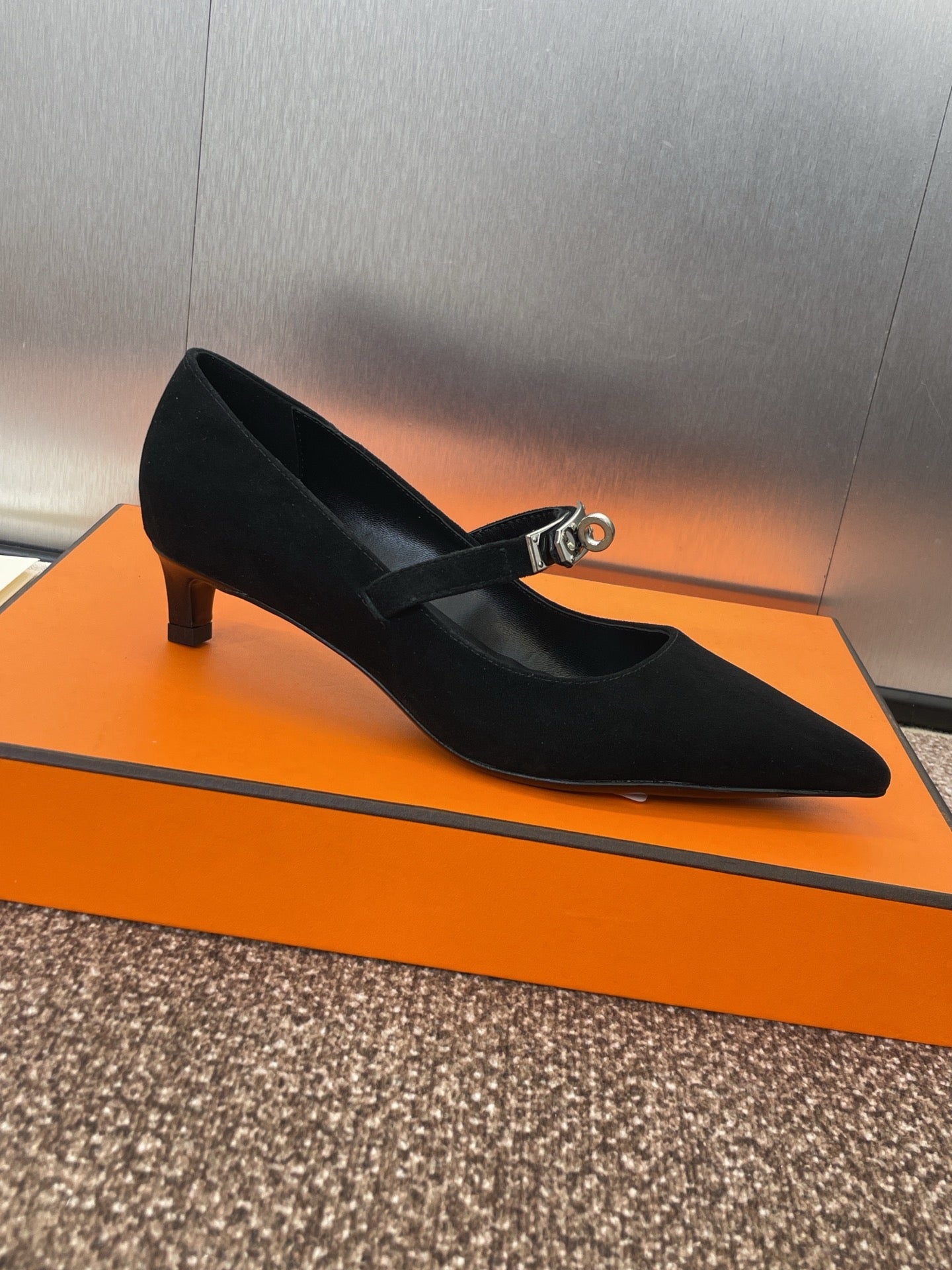 KIARA 40 MM PUMP IN BLACK SUEDE