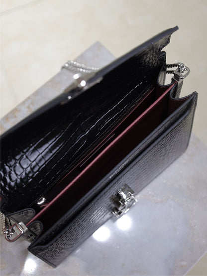 CASSANDRA CHAIN BAG 22 IN BLACK CROCODILE PATTERN CALFSKIN SILVER HARDWARE