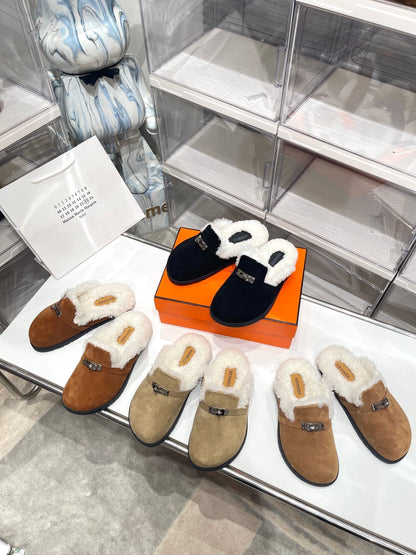 SLIP-ON MULE IN BLACK SUEDE AND SHEARLING LINING