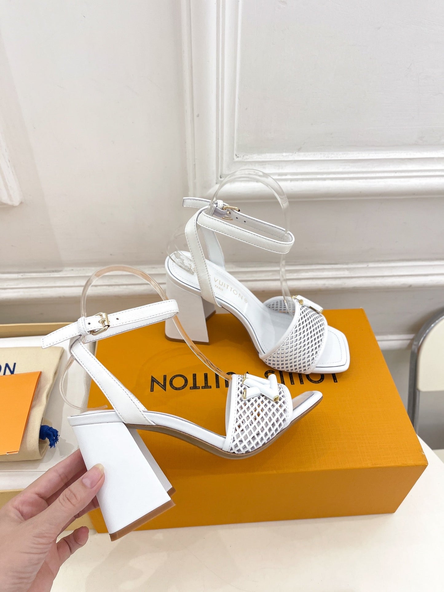 LV WOMEN HIGH SANDAL IN WHITE CALFSKIN