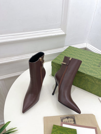 SIGNORIA SHORT BOOTS 10.5CM IN WALNUT BROWN CALFSKIN