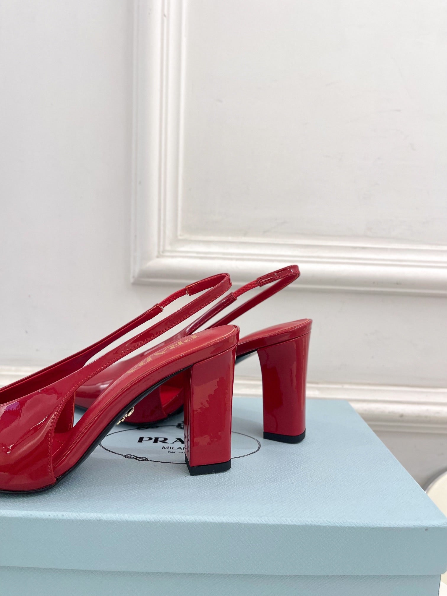 SQUARE TOE SLINGBACK PUMPS IN CRIMSON RED GLOSSY CALFSKIN