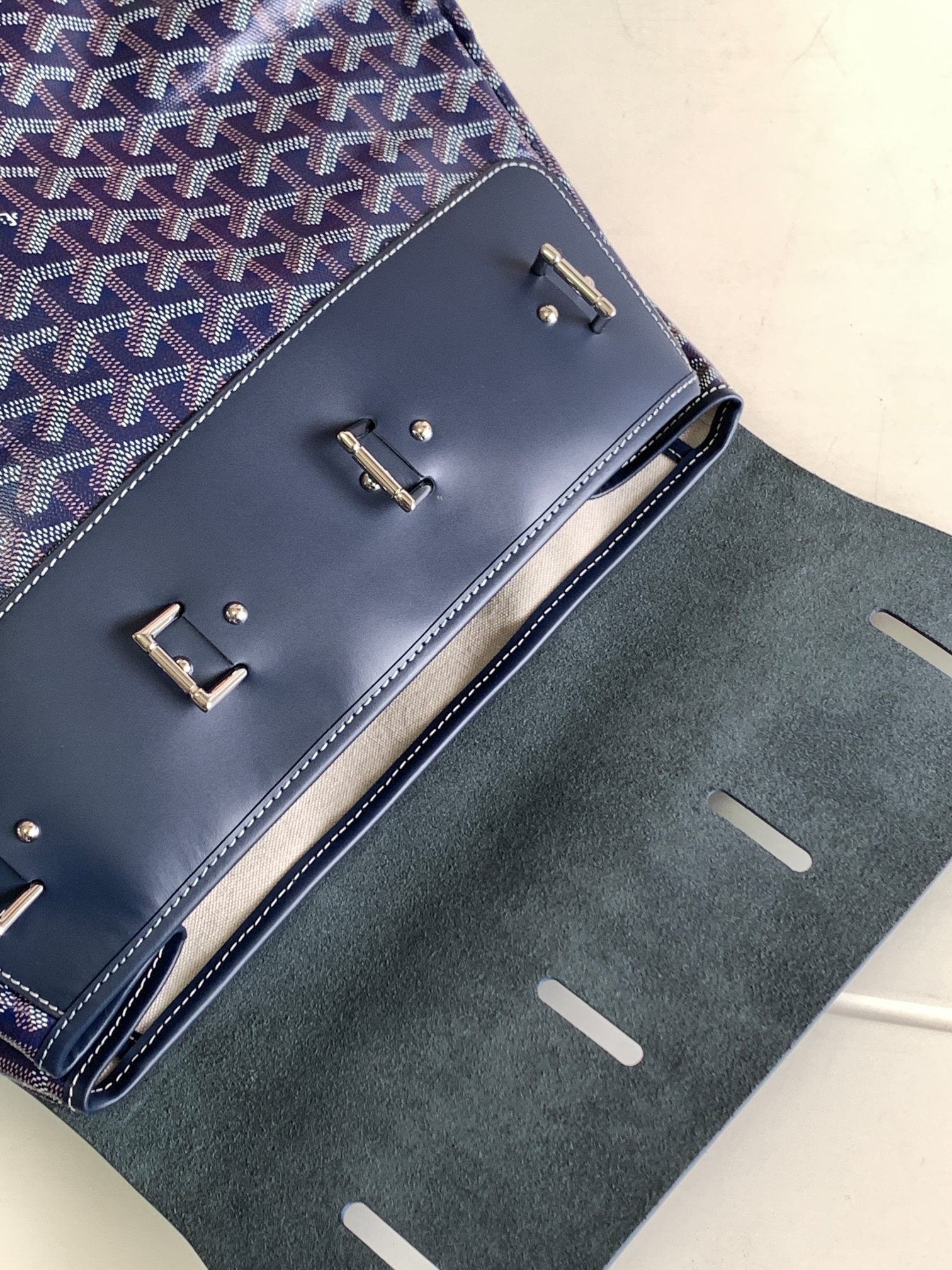 GOYA STEAMER PM BAG 48CM NAVY BLUE CANVAS