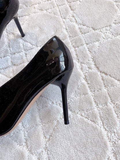 Vlogo Spool Square Toe Shiny Black